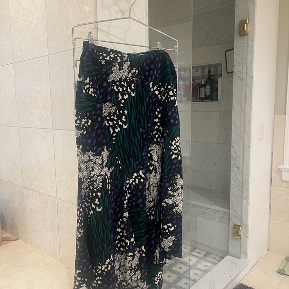 Veronica Beard Mac Skirt size 10 - Picture 4 of 4